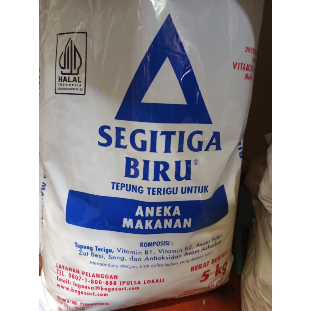 Terigu Segitiga Biru kemasan curah