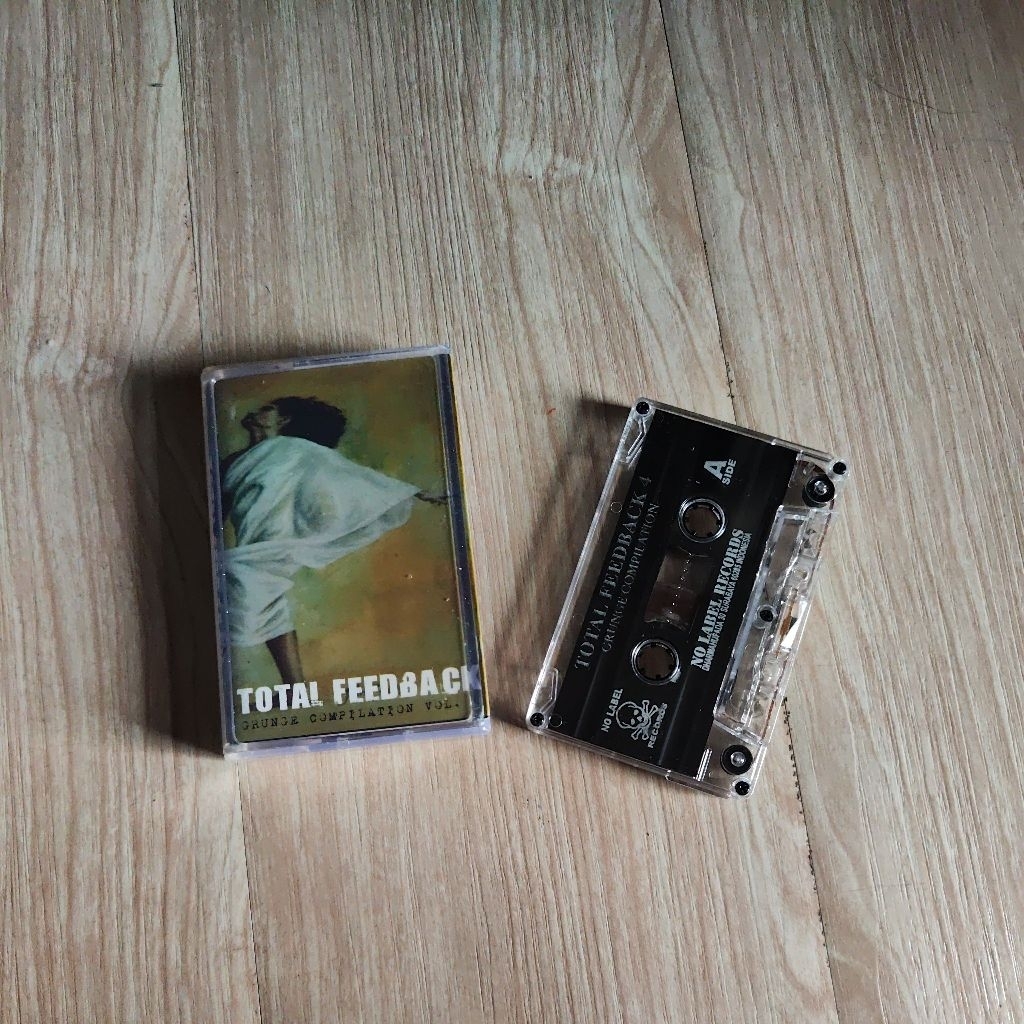 Kaset Pita Total Feedback - Grunge Compilation Vol. 4 Original Used