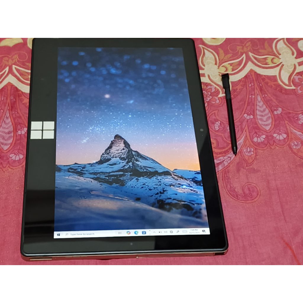 Laptop Touchscreen i5 8/256 Stylus Tablet Windows