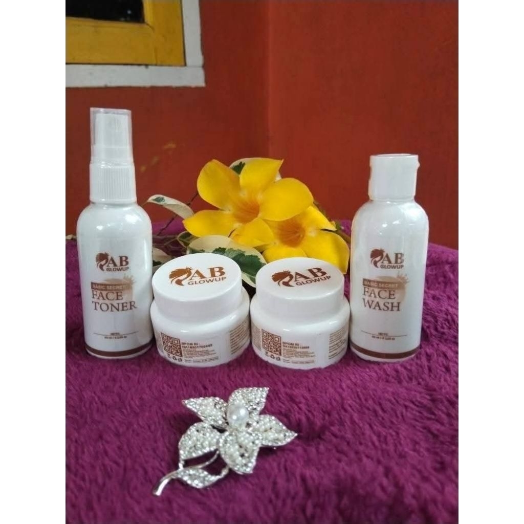 Cream  Basic Glow up By Ab kemasan terbaru Original