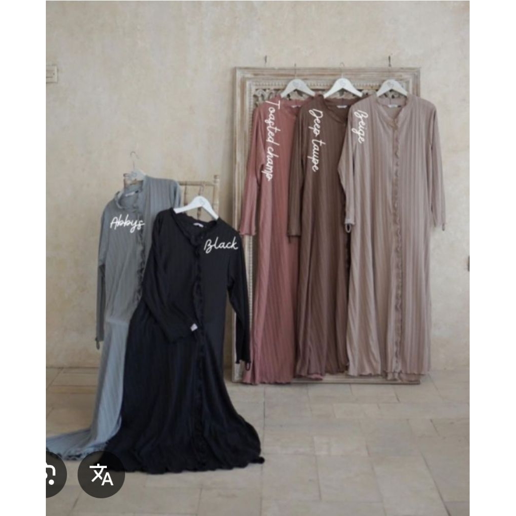 Preloved Wavy Abaya by Barkha size S black