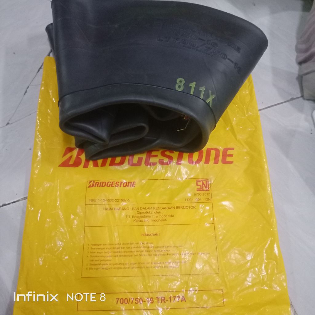 Ban dalam Mobil Truk 750R16 merek Bridgestone