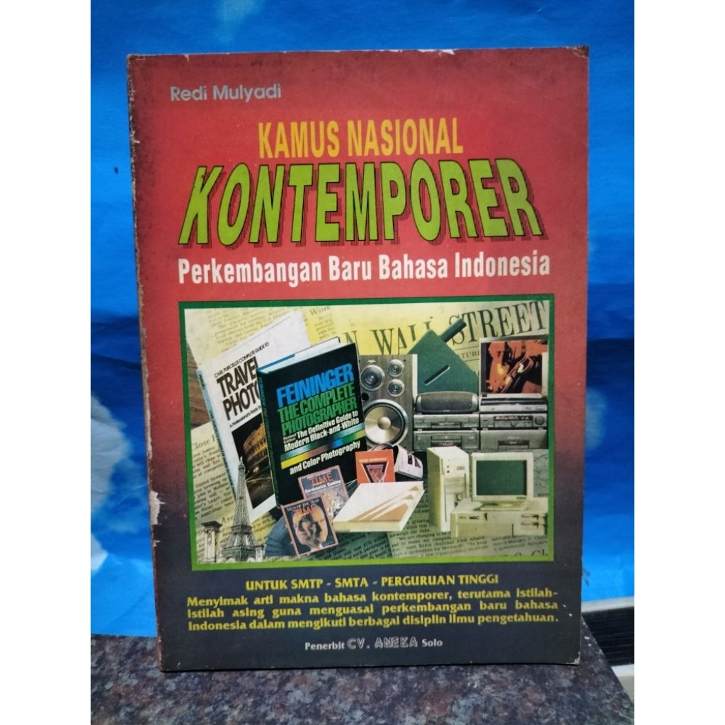 BUKU BEKAS KAMUS NASIONAL KONTEMPORER PERKEMBANGAN BARU BAHASA INDONESIA 1994