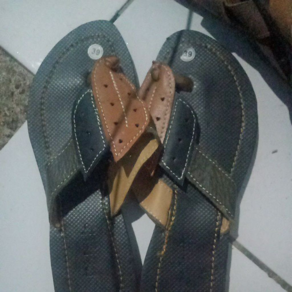 Sandal Cibaduyut