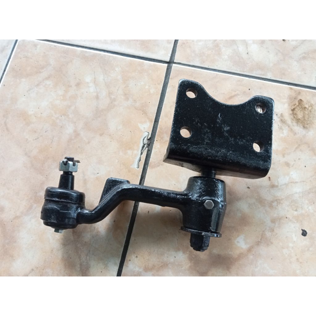 idle arm kiri Mitsubishi L300 diesel, bensin semua tahun