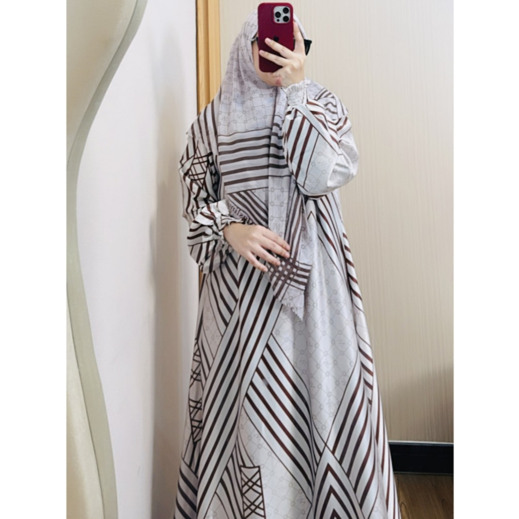 Nk 34 - Gamis Set Printing Warna Dasar Putih Tulang Salur Mahogani + Hijab Voal