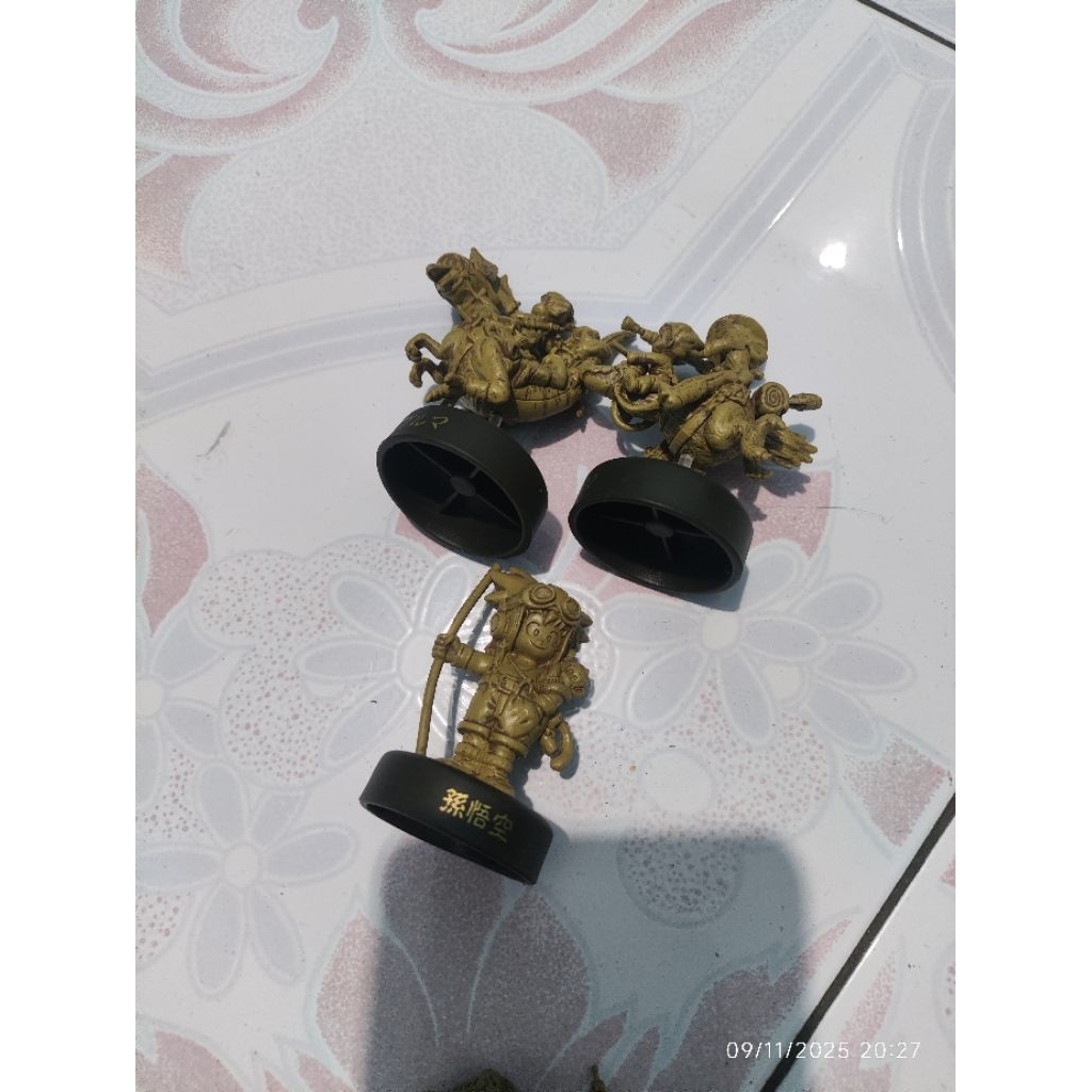 Mini Figure selection Dragon Ball Original Goku kamesenin tien krilin dll ori