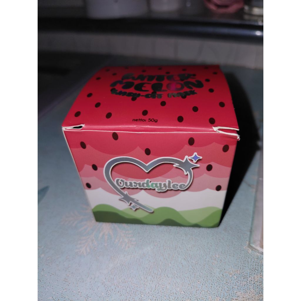 PRELOVED ourdaylee watermelon mask