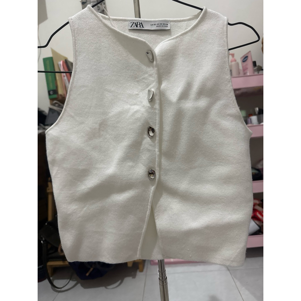 preloved zara white knit vest