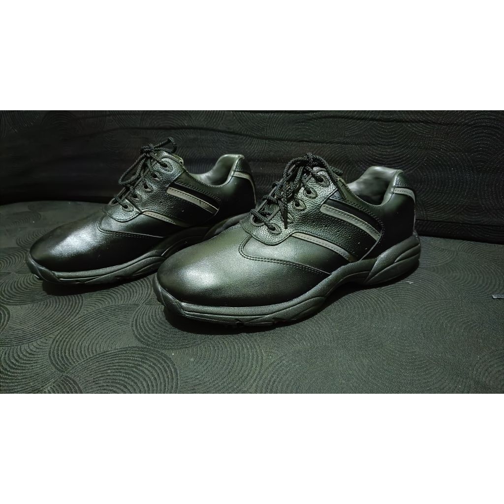 Footjoy Golf sport shoes
