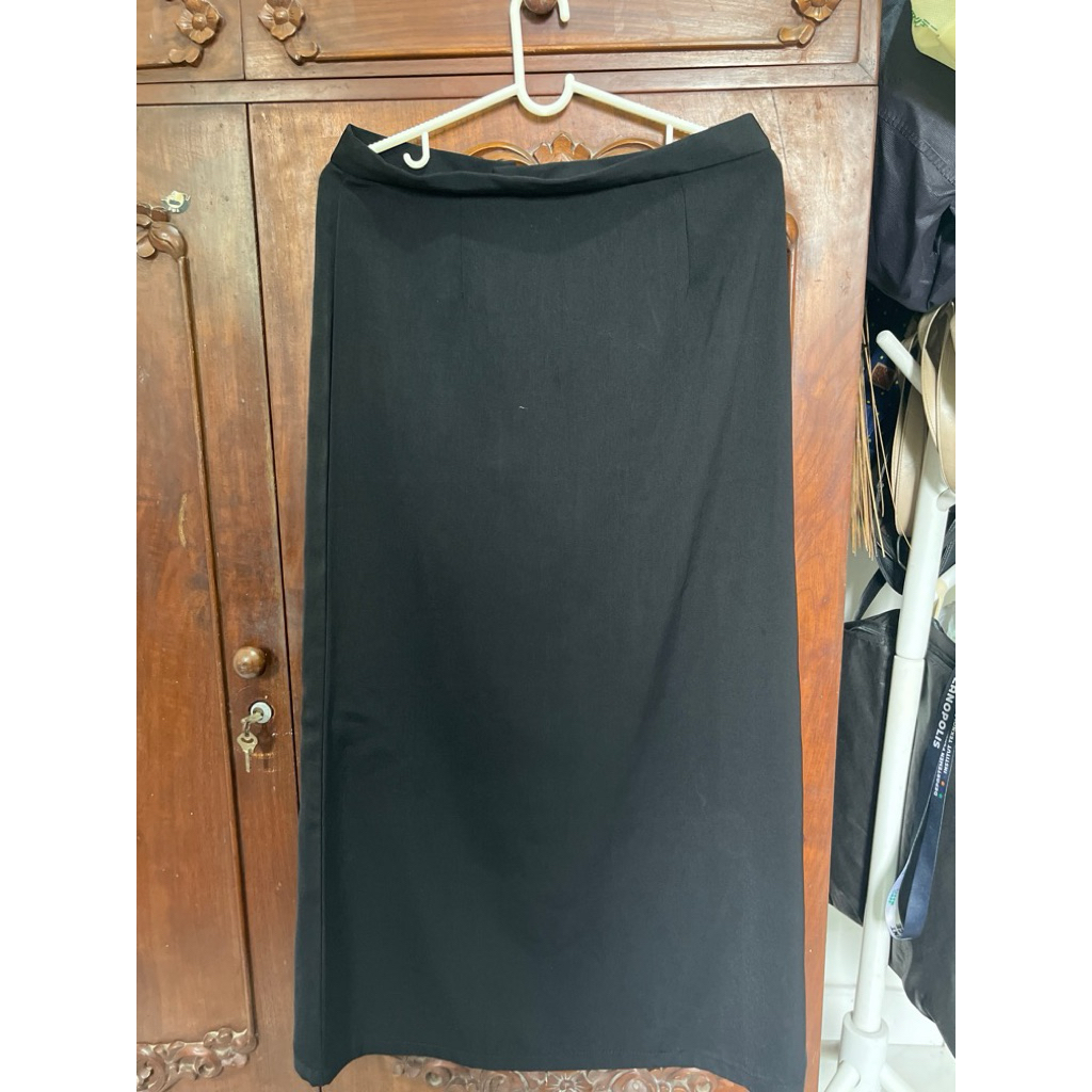 rok span hitam preloved