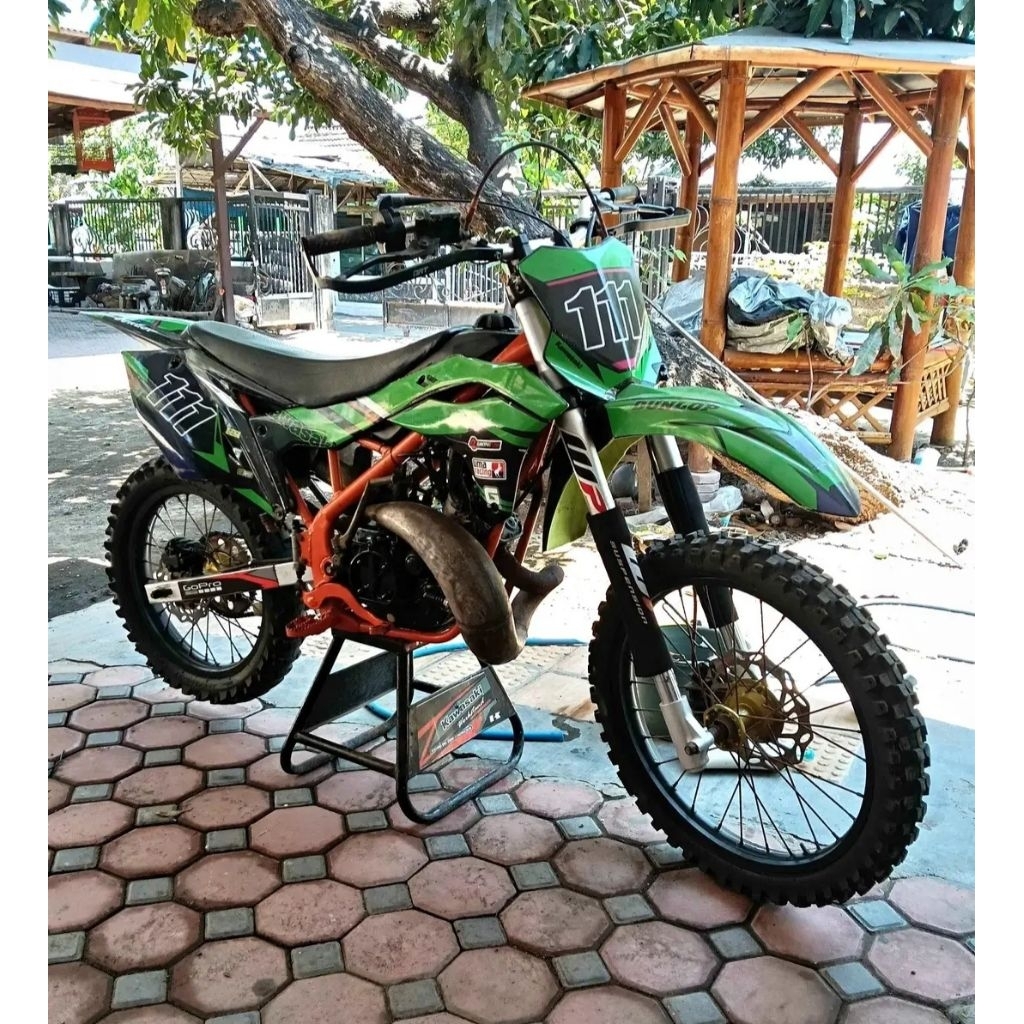 Rangka Kerangka Motor Set Mesin Ninja Replika Klx