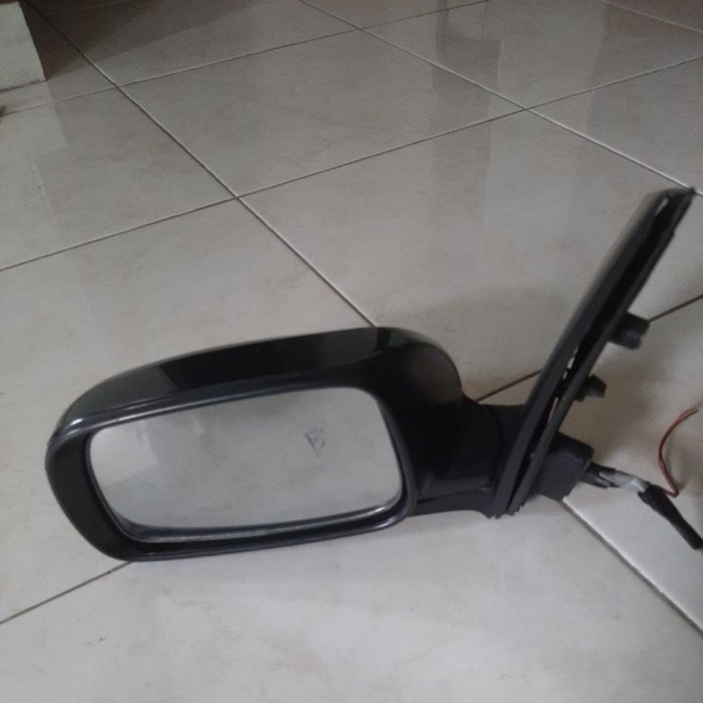 Spion Toyota Wish Retract Lampu Sen