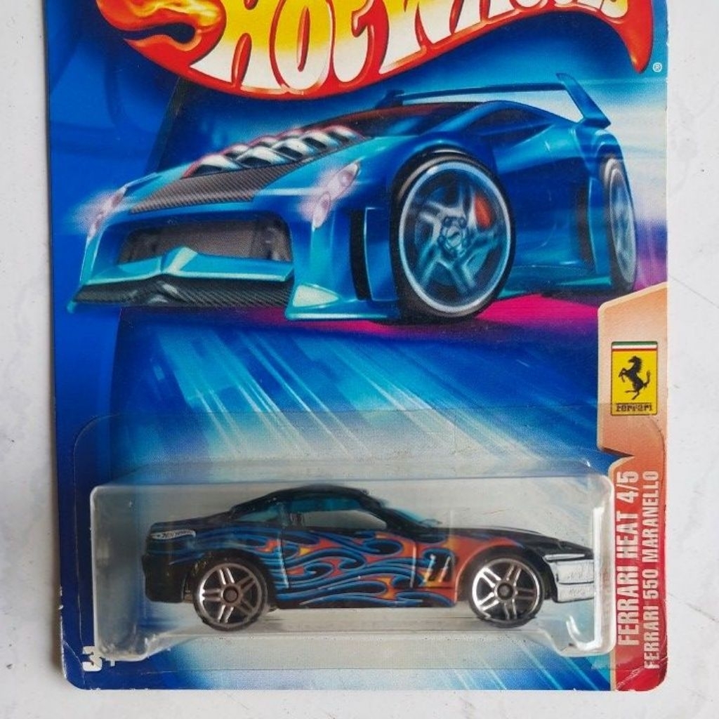 Diecast Hot Wheels Ferrari 550 Maranello ( base metal )
