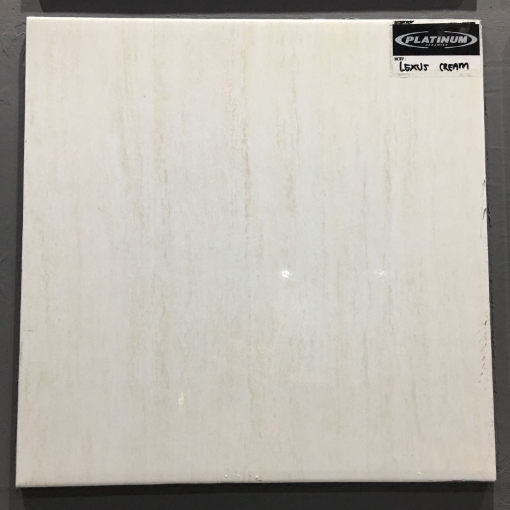 Keramik Platinum 40x40 Lexus  cream - Kilat