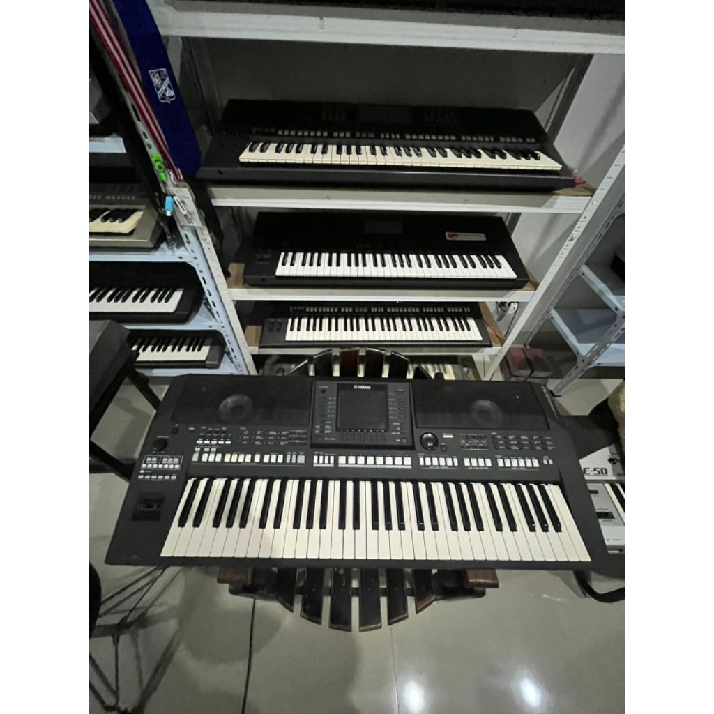 Yamaha PSR A2000 oriental mulus ok