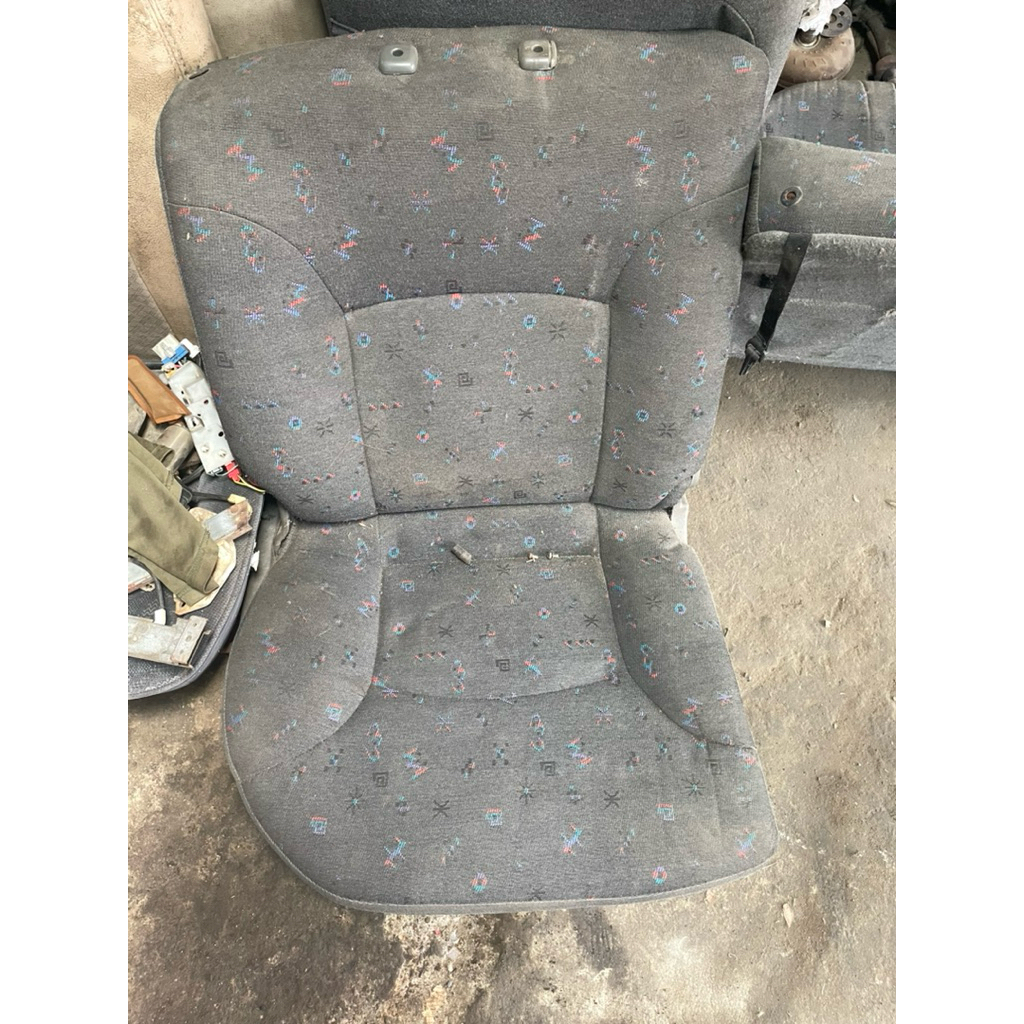 JOK BELAKANG HYUNDAI ATOZ