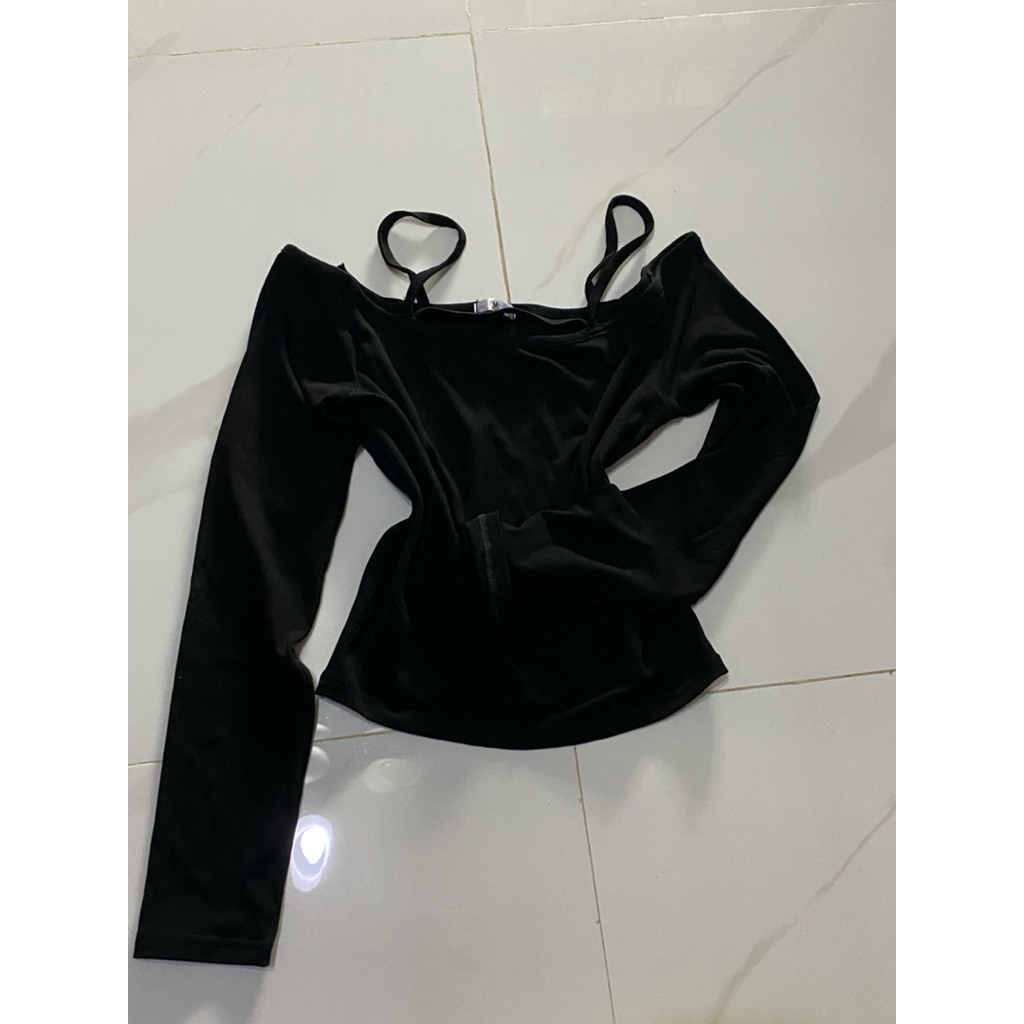 [preloved] off shoulder long sleeve top