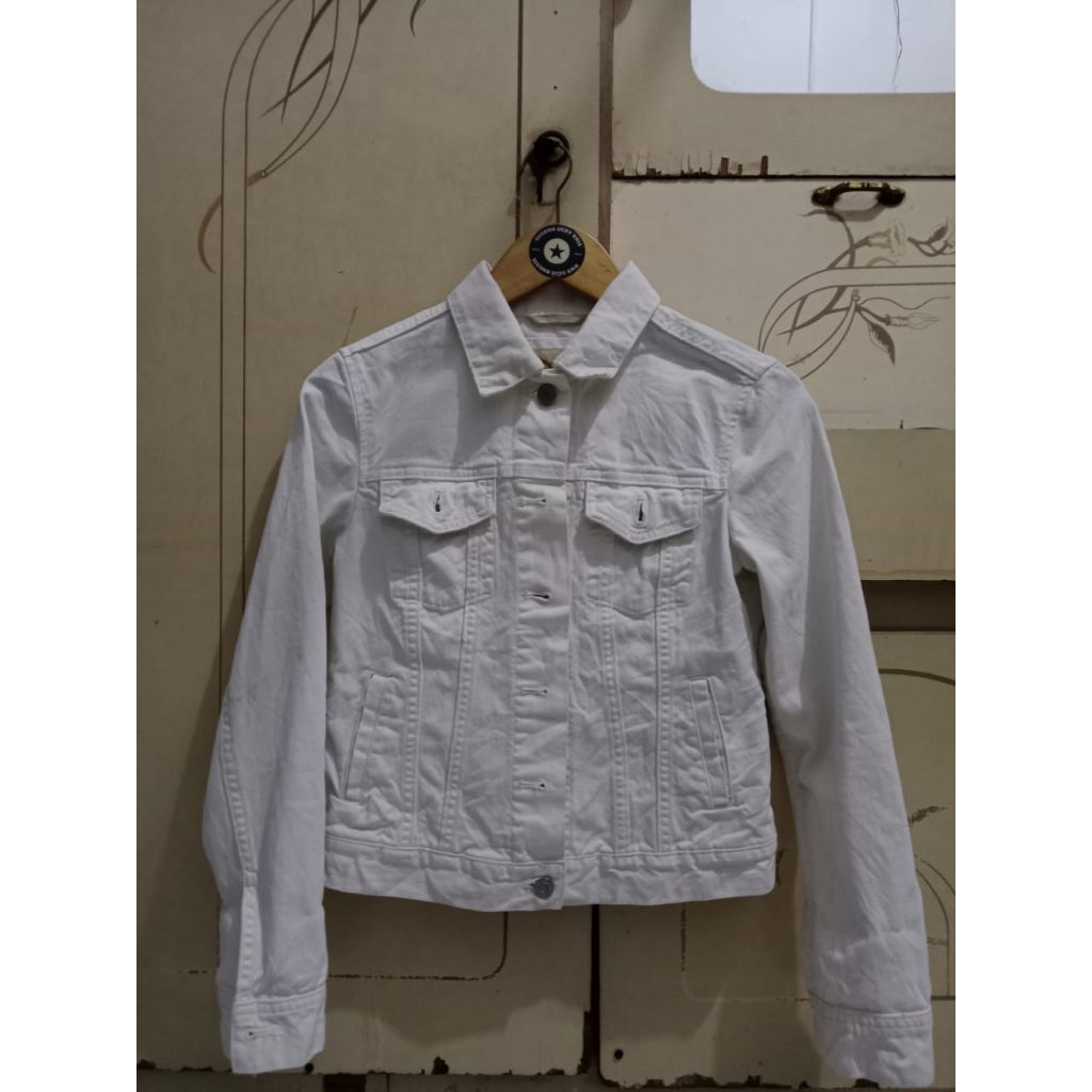 Jaket Jeans/Denim Putih