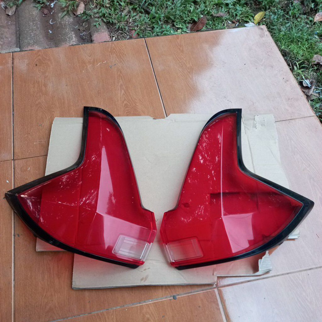 Mika stoplamp mitsubishi xpander 2022/2025