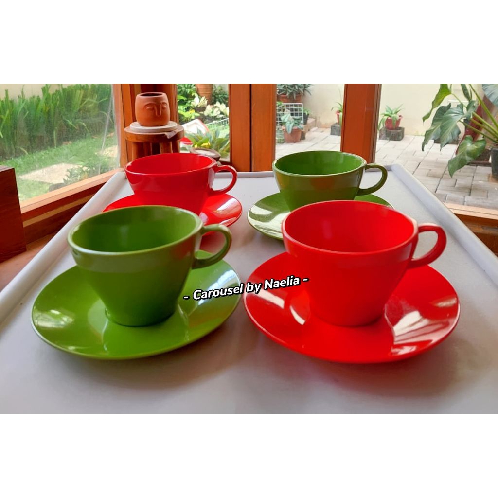 6 Set Cangkir Piring Melamin warna Merah dan Hijau
