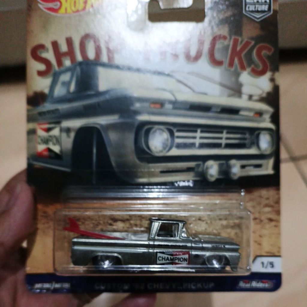 hot wheel custom 62 chevy pickup