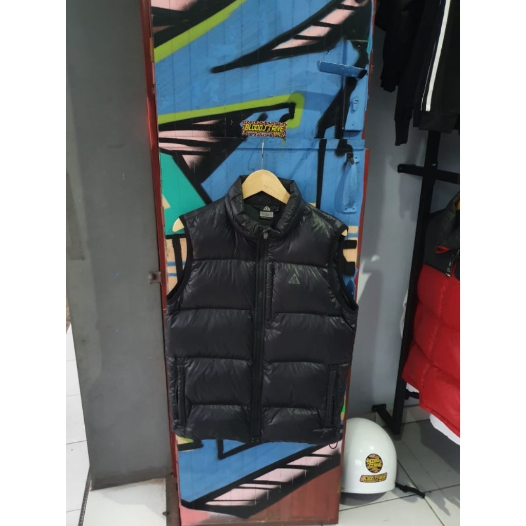 Vest Naike ACG