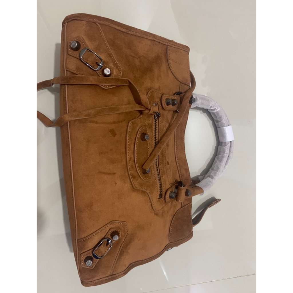 tas balen suede GC brown premium