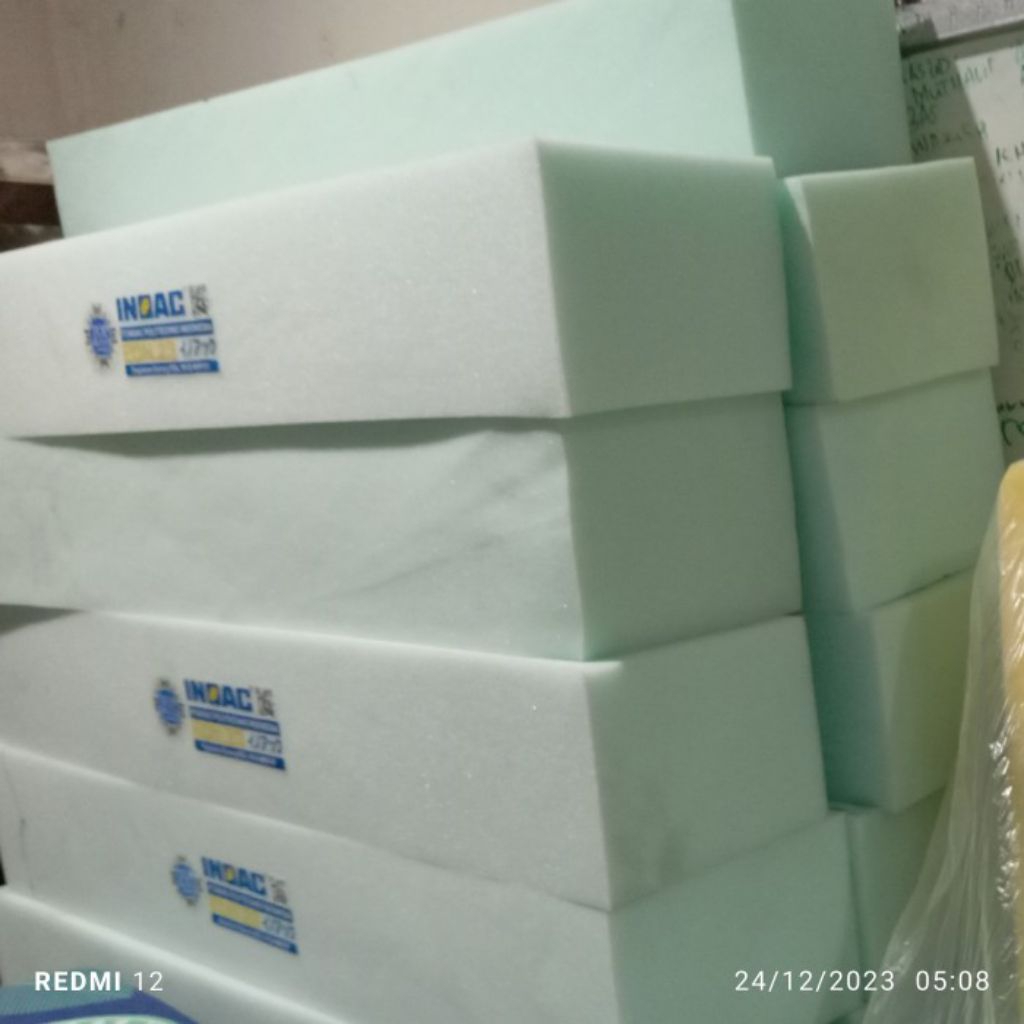 BUSA POTONG / POTONGAN BUSA Uk. 20x20 tebal 8