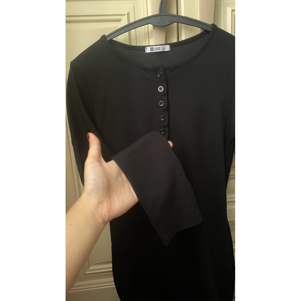 long dress hitam press body