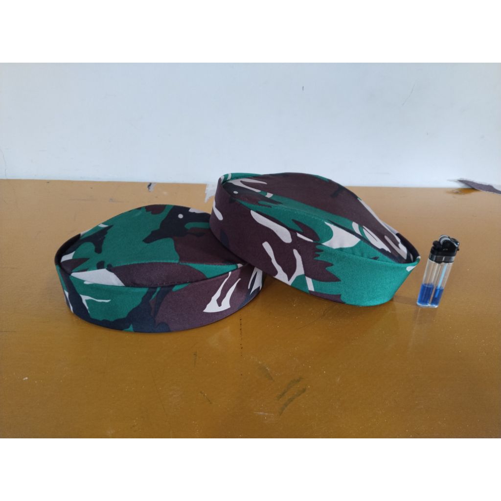 PECI,SONGKOK SUSUN 5 CM MOTIF ARMY