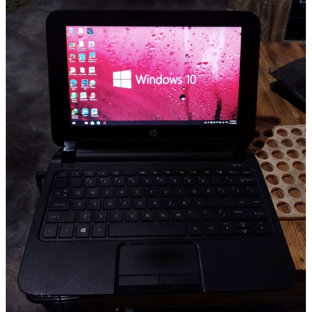 Notebook Hp Amd A4 windows10 seken siap pakai