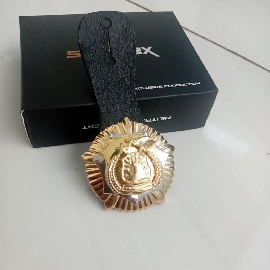 Tanda jabatan kapolsek
