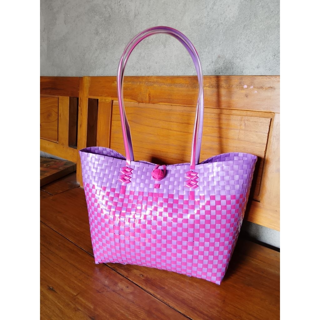 Tas Anyam Keranjang