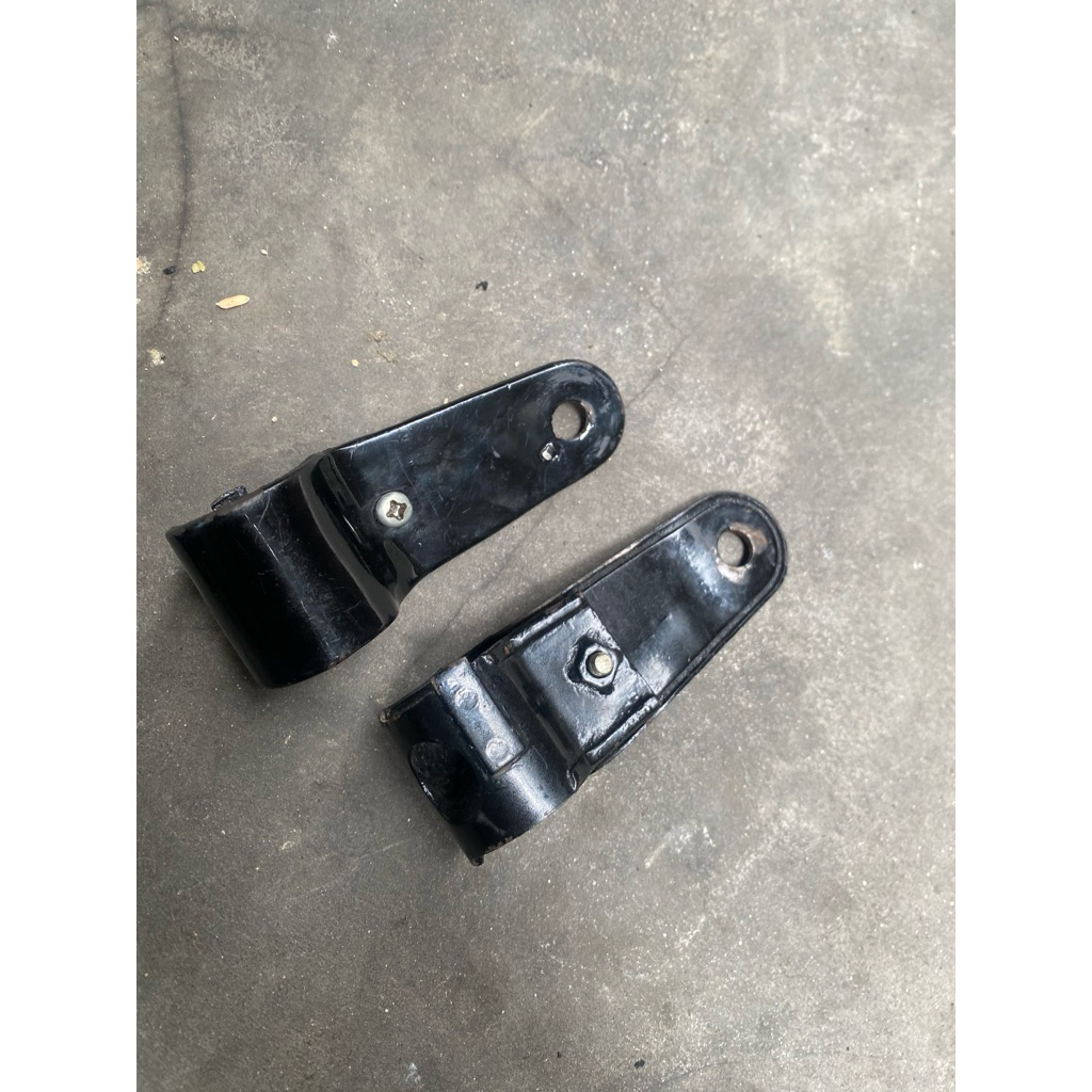 pangkon lampu depan dt100