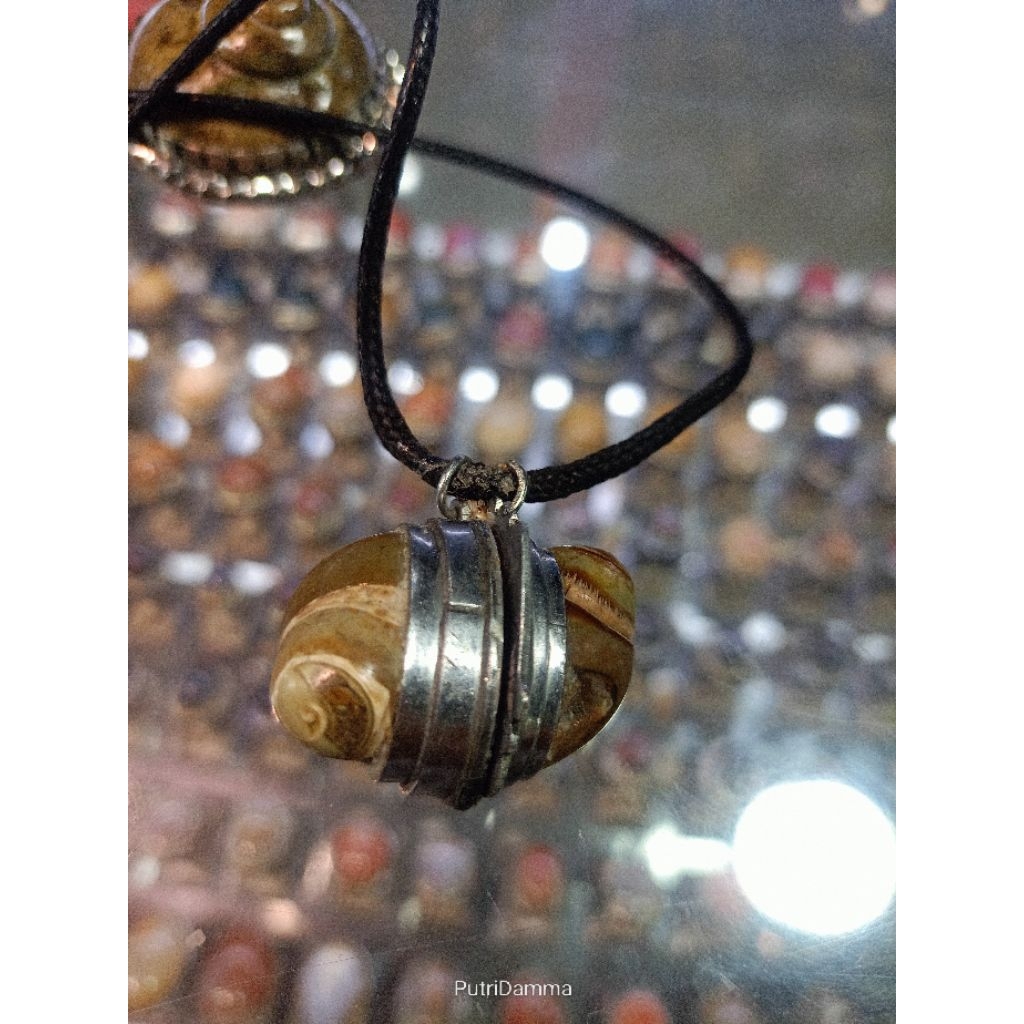 Liontin kool sepasang kool buntet/ring monel super (natural)