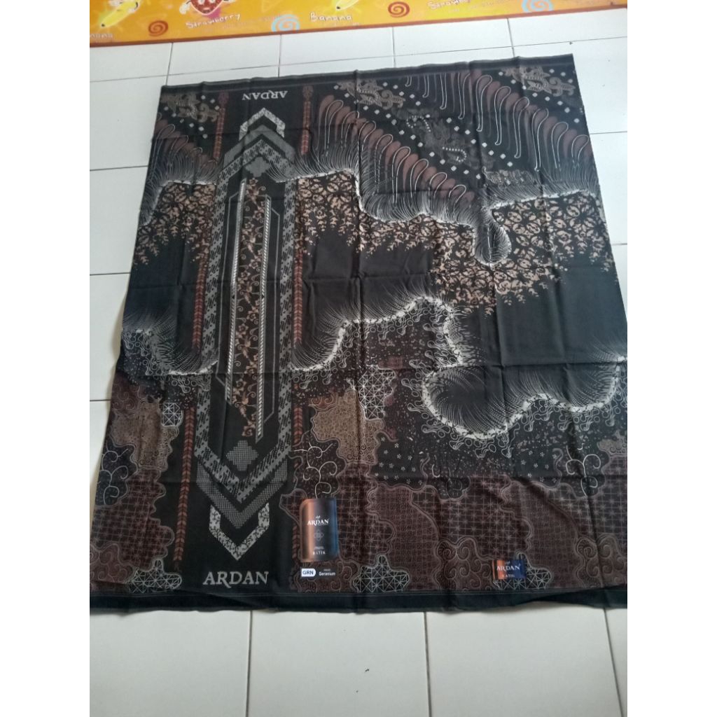 sarung Ardan, Geranium, Ardan batik ketjubung