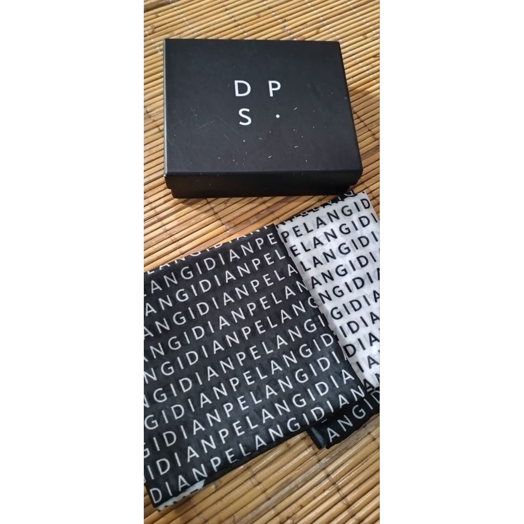 Preloved Hijab Dian Pelangi Studio