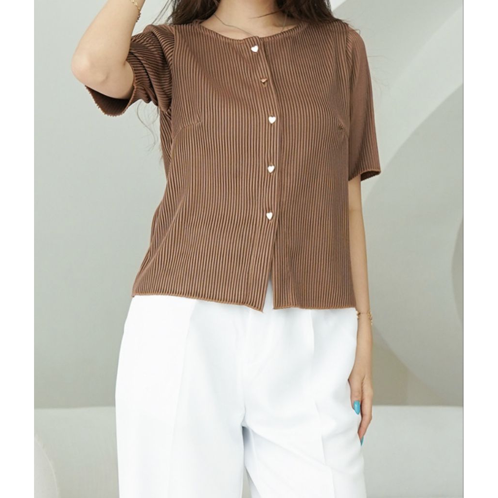 Atasan Blouse Plisket