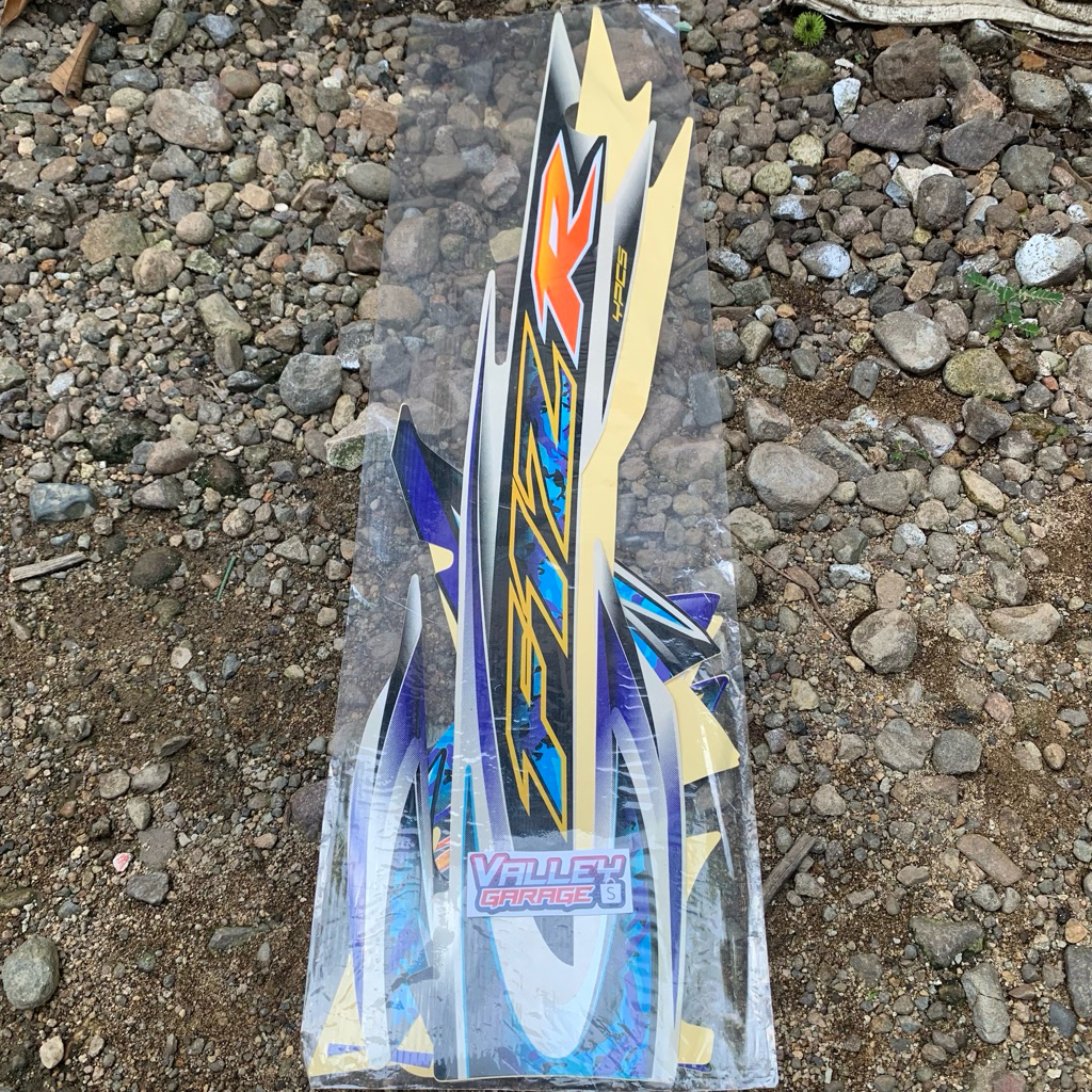 Striping sticker Yamaha F1zr f1zr Tahun 2004