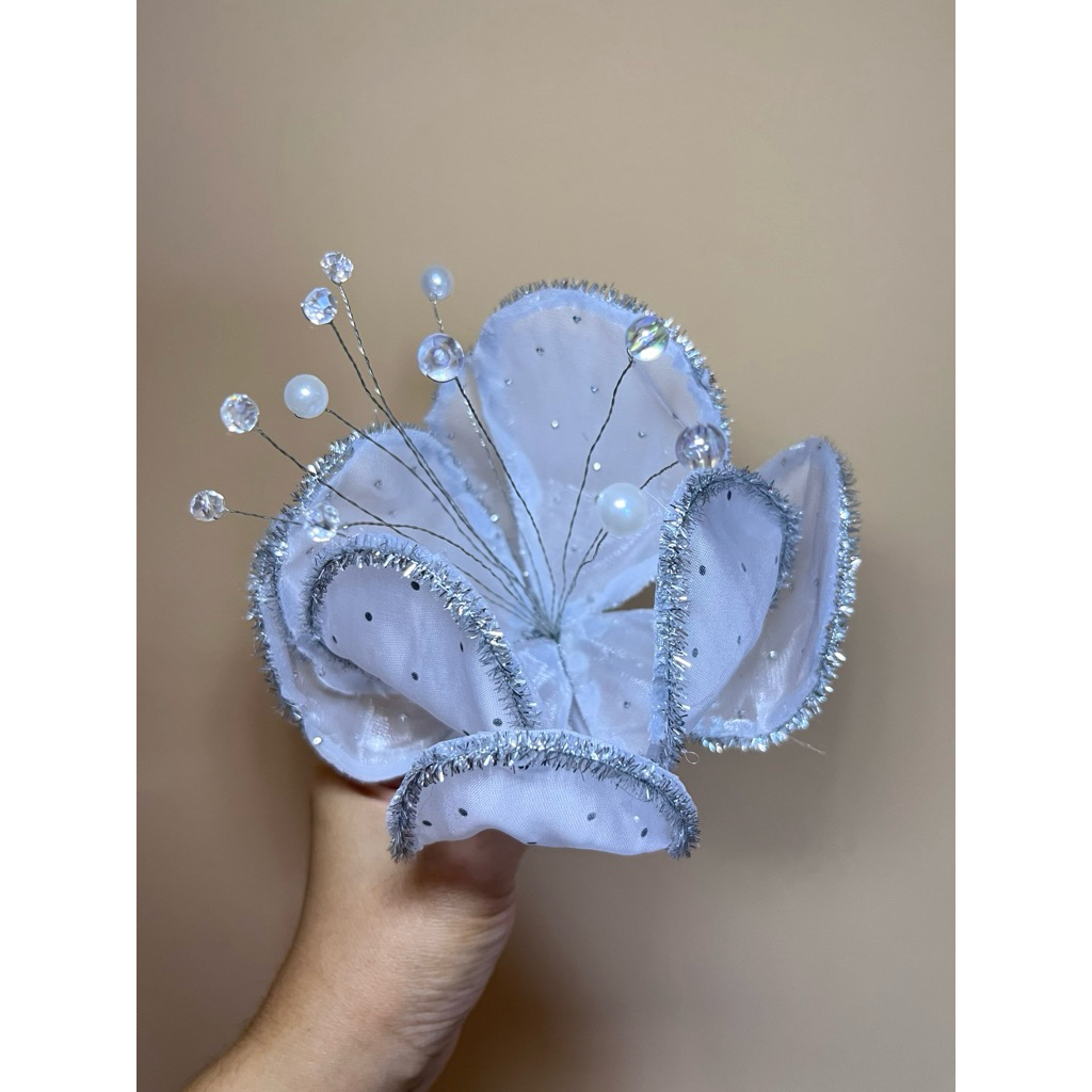 Hiasan  Natal Bunga Lotus ( PUTIH)