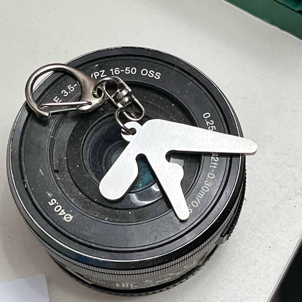 Aphex Twin Keychain | Aphex Twin Keychain Stainless Steel | Gantungan Kunci Aphex Twin | Keychain | 