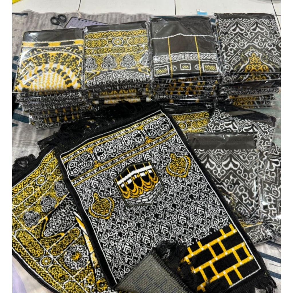 50PC SAJADAH TAHLILAN+SABLON SOUVENIR TAHLILAN SAJADAH KISWAH MINI KEMAS KAIN TILE