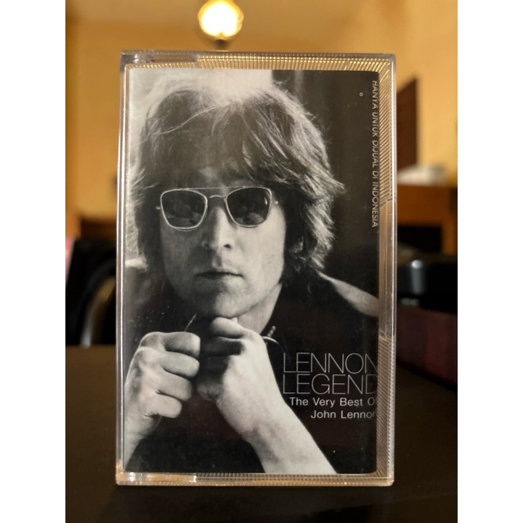 Kaset Pita John Lennon Legends The Very Best