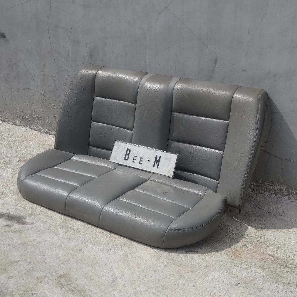 BMW E36 Jok Belakang w/ Grey Leather