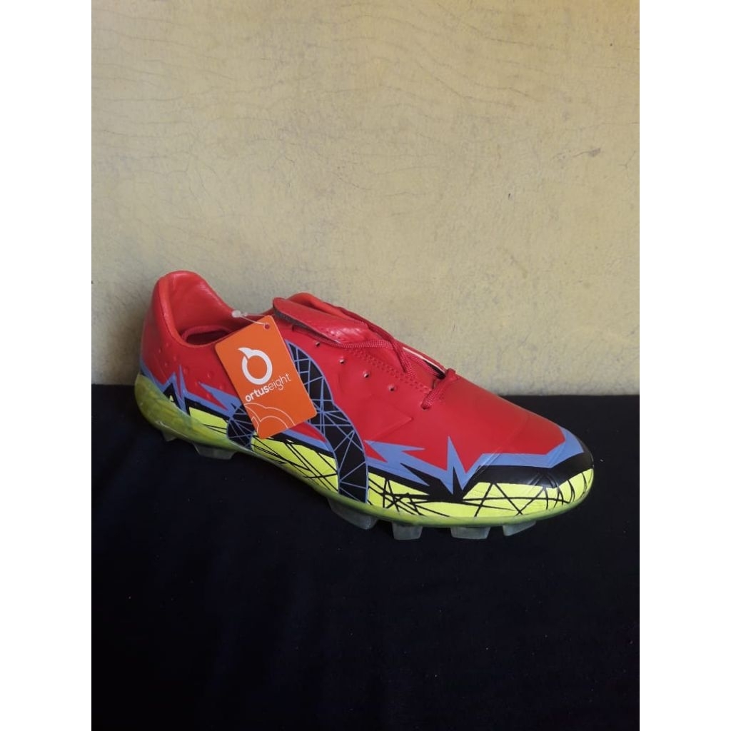 Sepatu Bola Ortusight