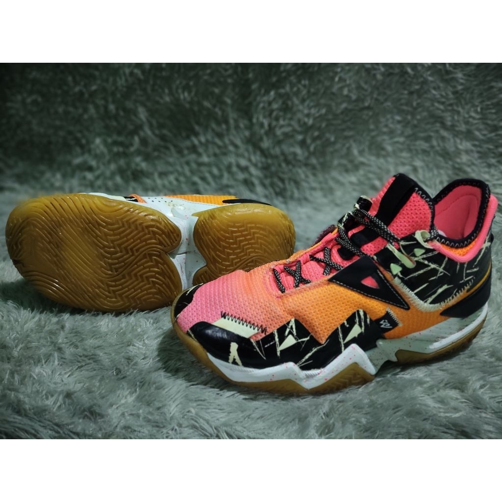 Sepatu Basket Second