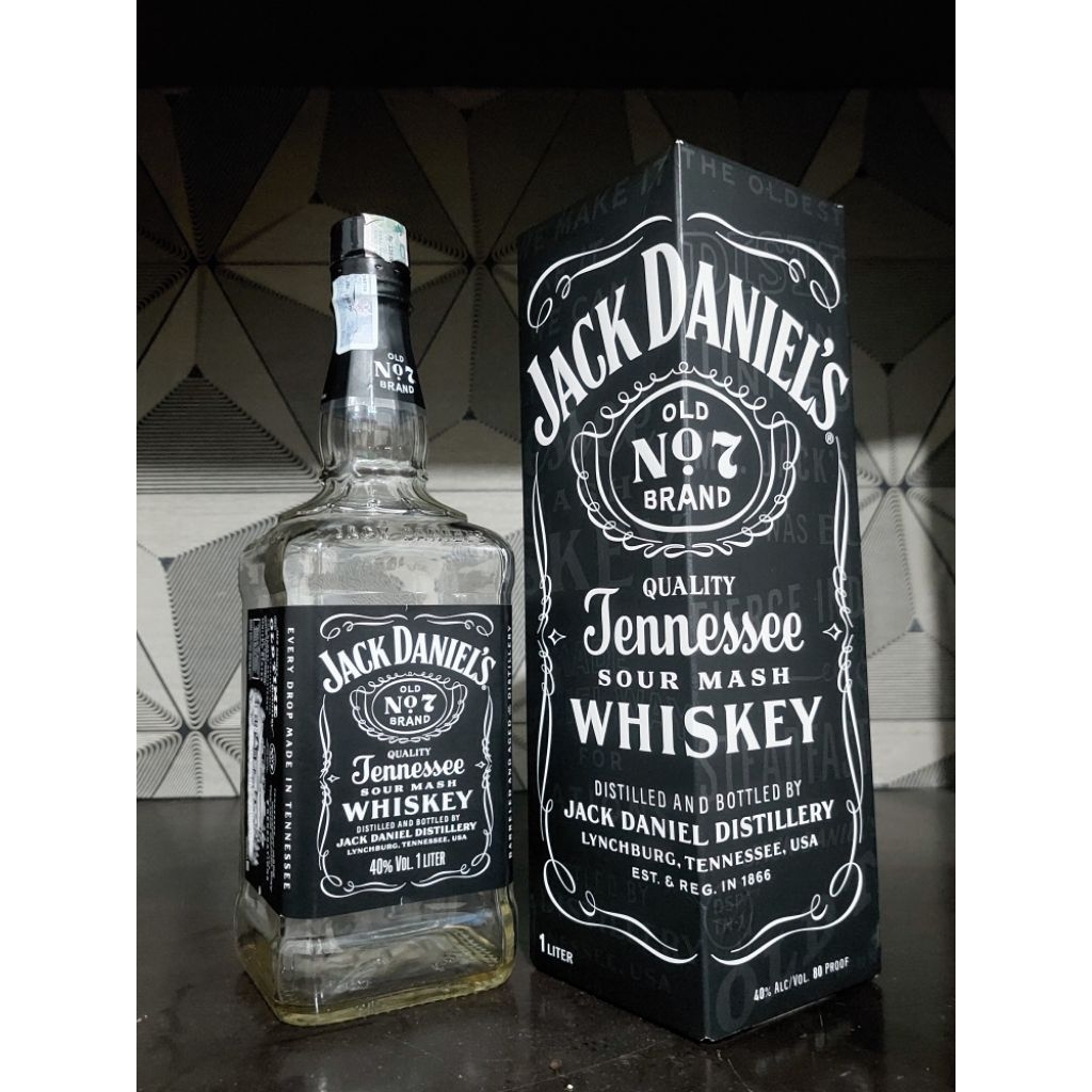 Botol bekas miras Jack Daniel 1 Liter + Box