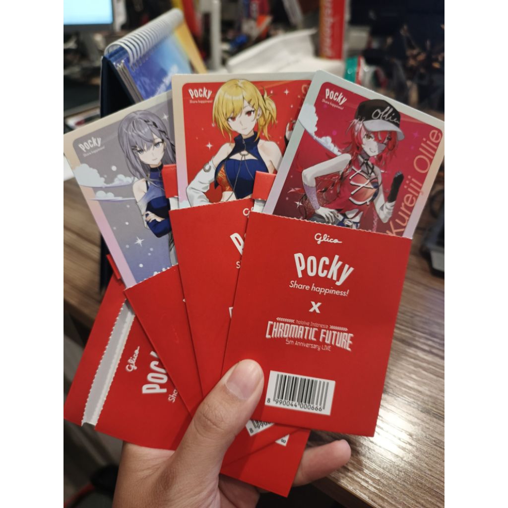Hololive x Pocky Photocard