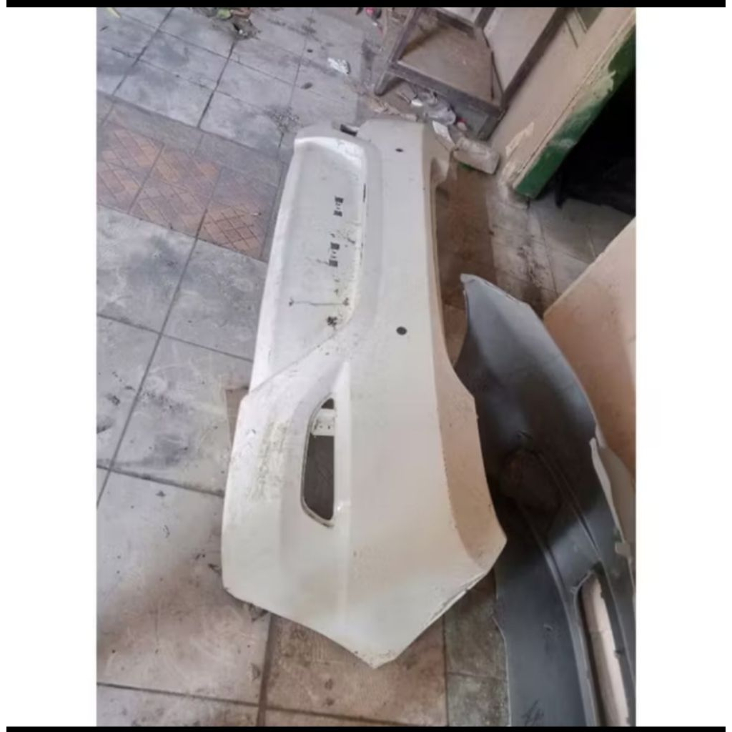 bumper belakang grand avega